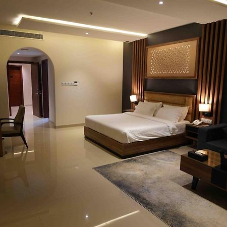 The Plaza Hotel & Resort Salalah Exterior foto
