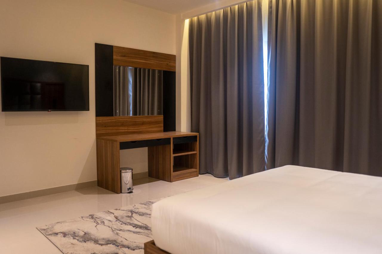 The Plaza Hotel & Resort Salalah Exterior foto