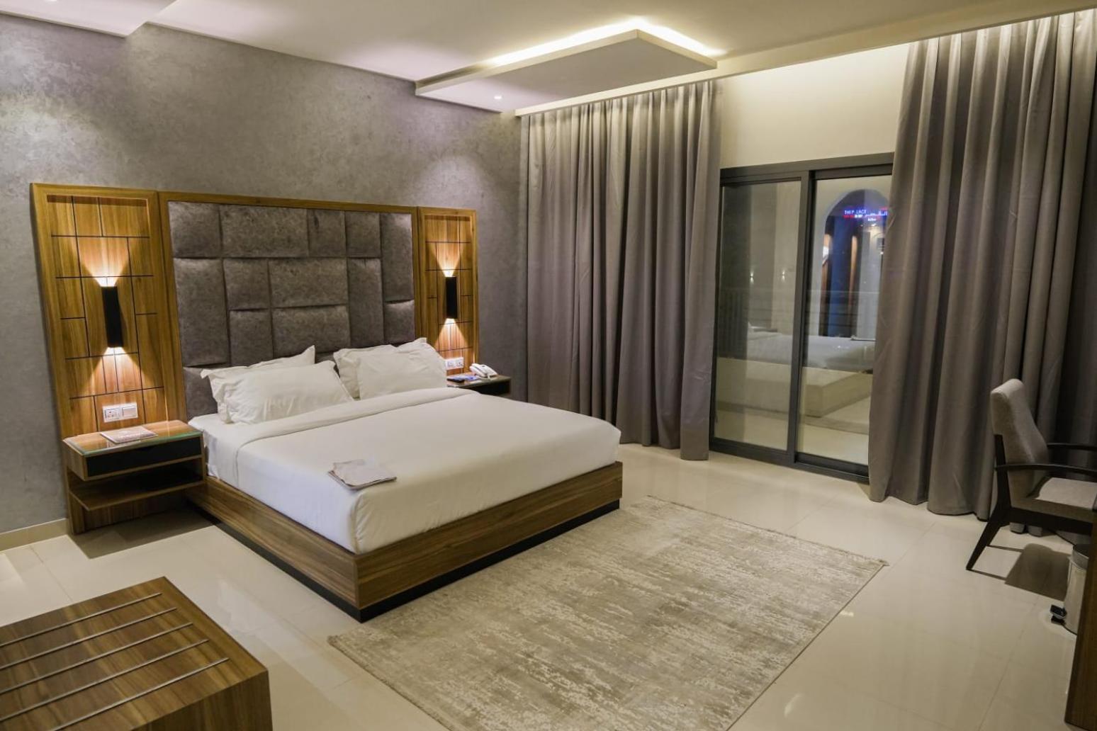 The Plaza Hotel & Resort Salalah Exterior foto