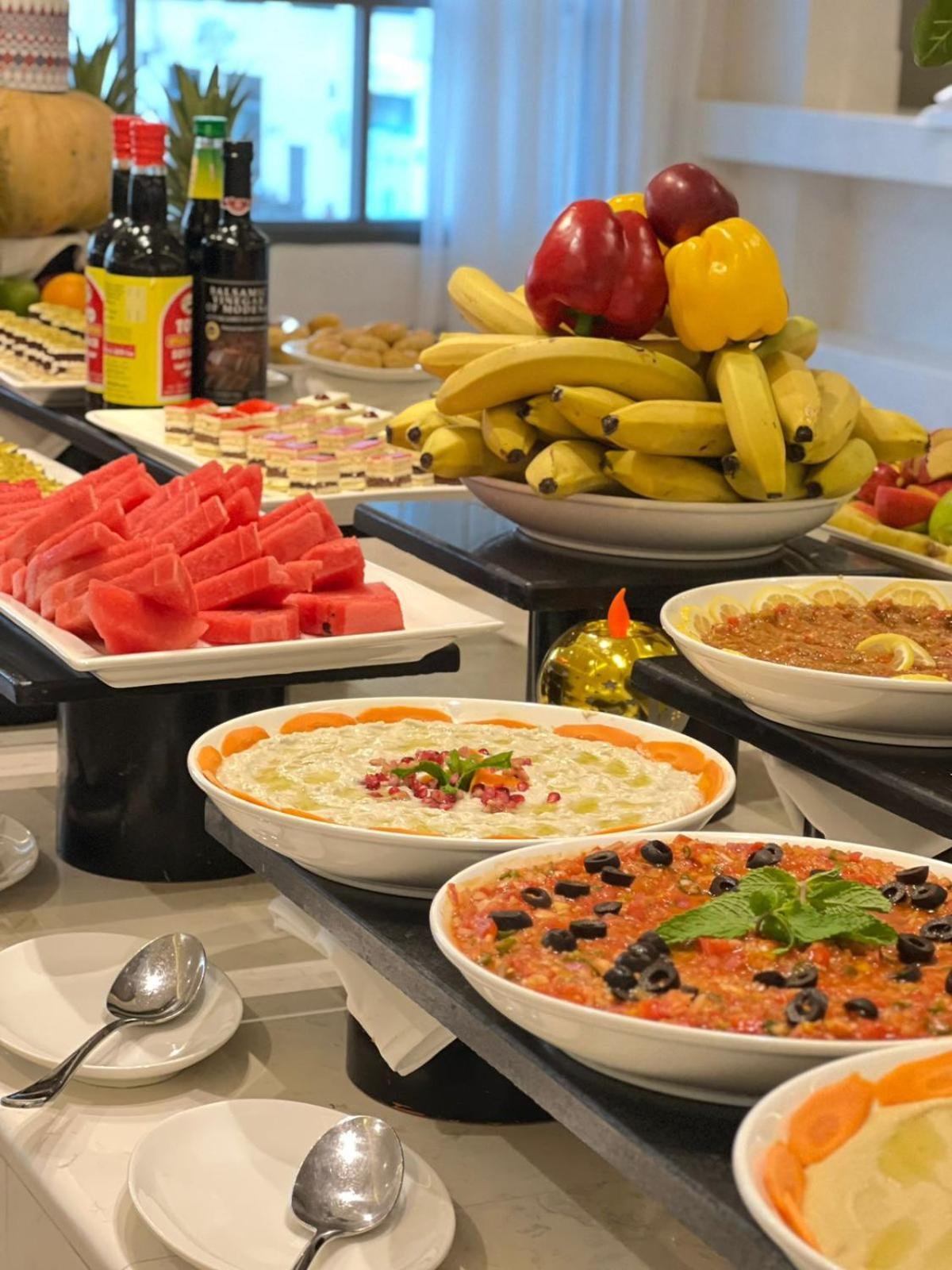The Plaza Hotel & Resort Salalah Exterior foto
