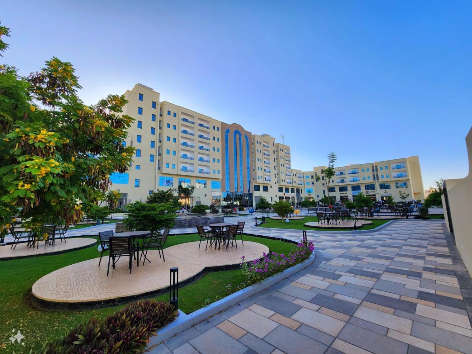 The Plaza Hotel & Resort Salalah Exterior foto